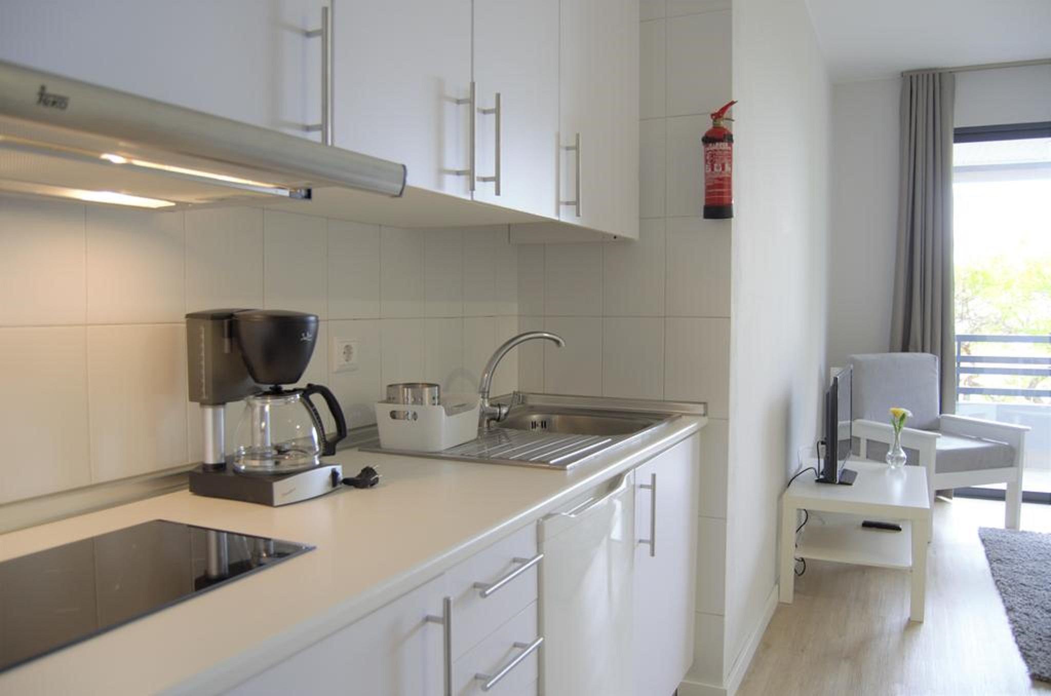 Apartamentos Turisticos Vitoria By Petit Hotels Фуншал Экстерьер фото