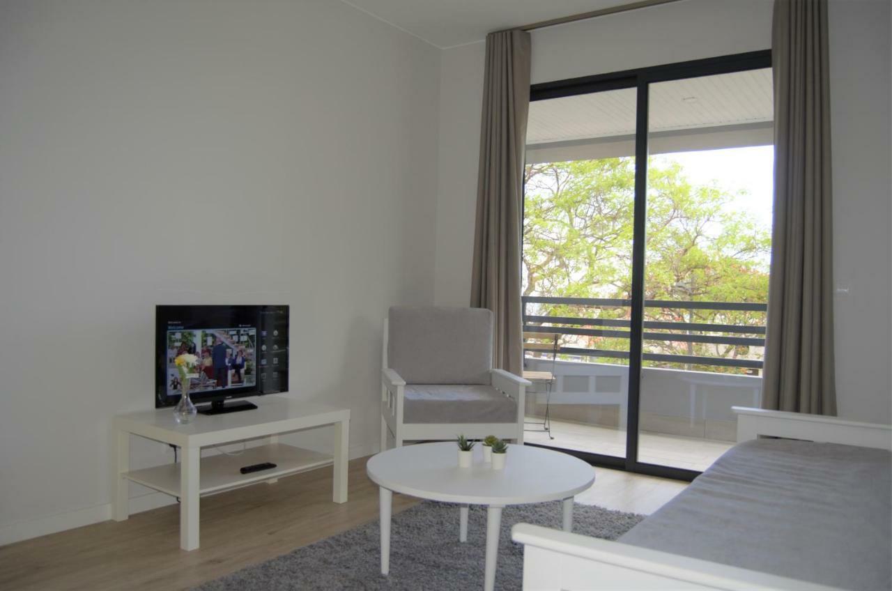 Apartamentos Turisticos Vitoria By Petit Hotels Фуншал Экстерьер фото